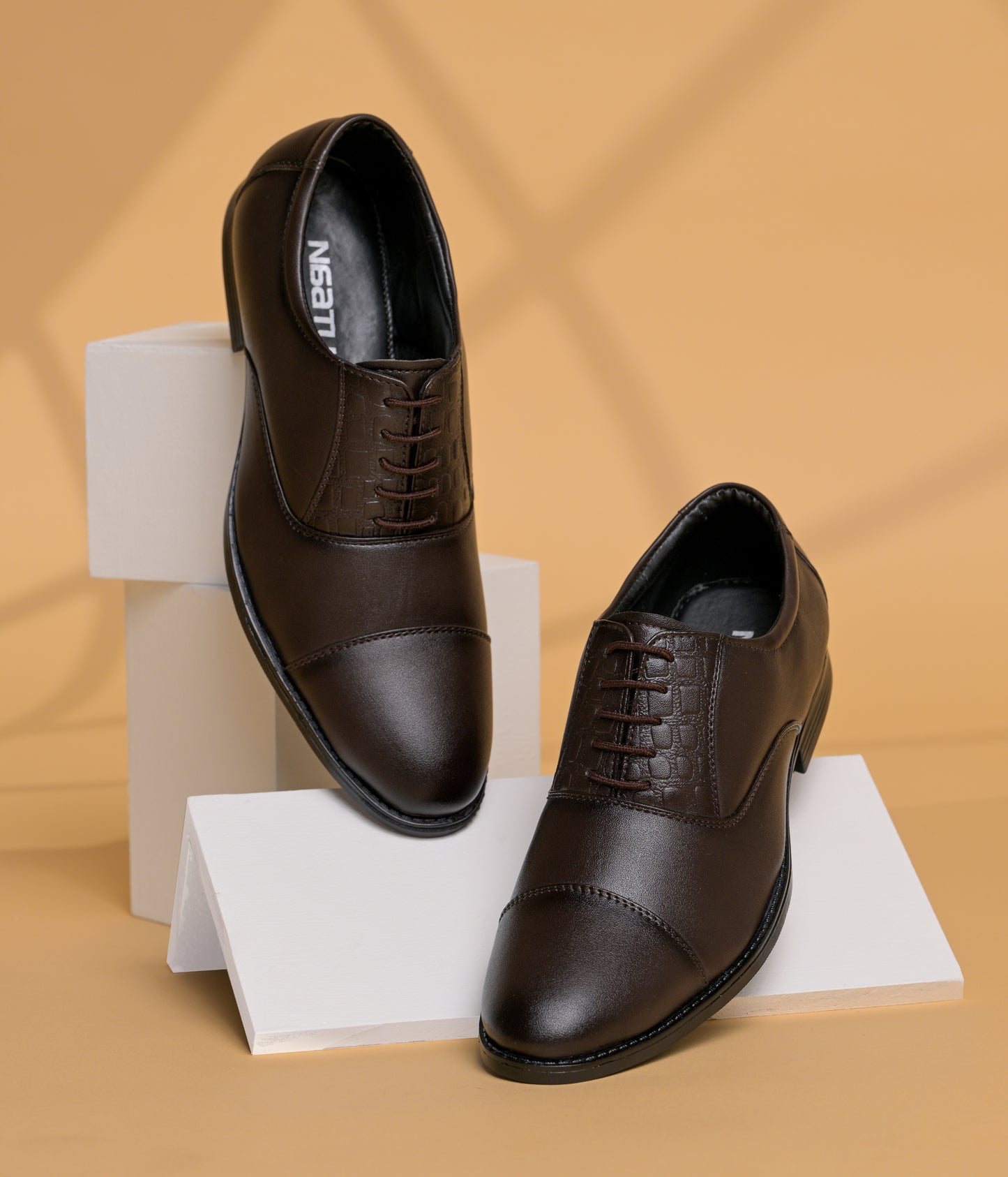 Men's Oxford Formal Lace Up Shoes (Brown)