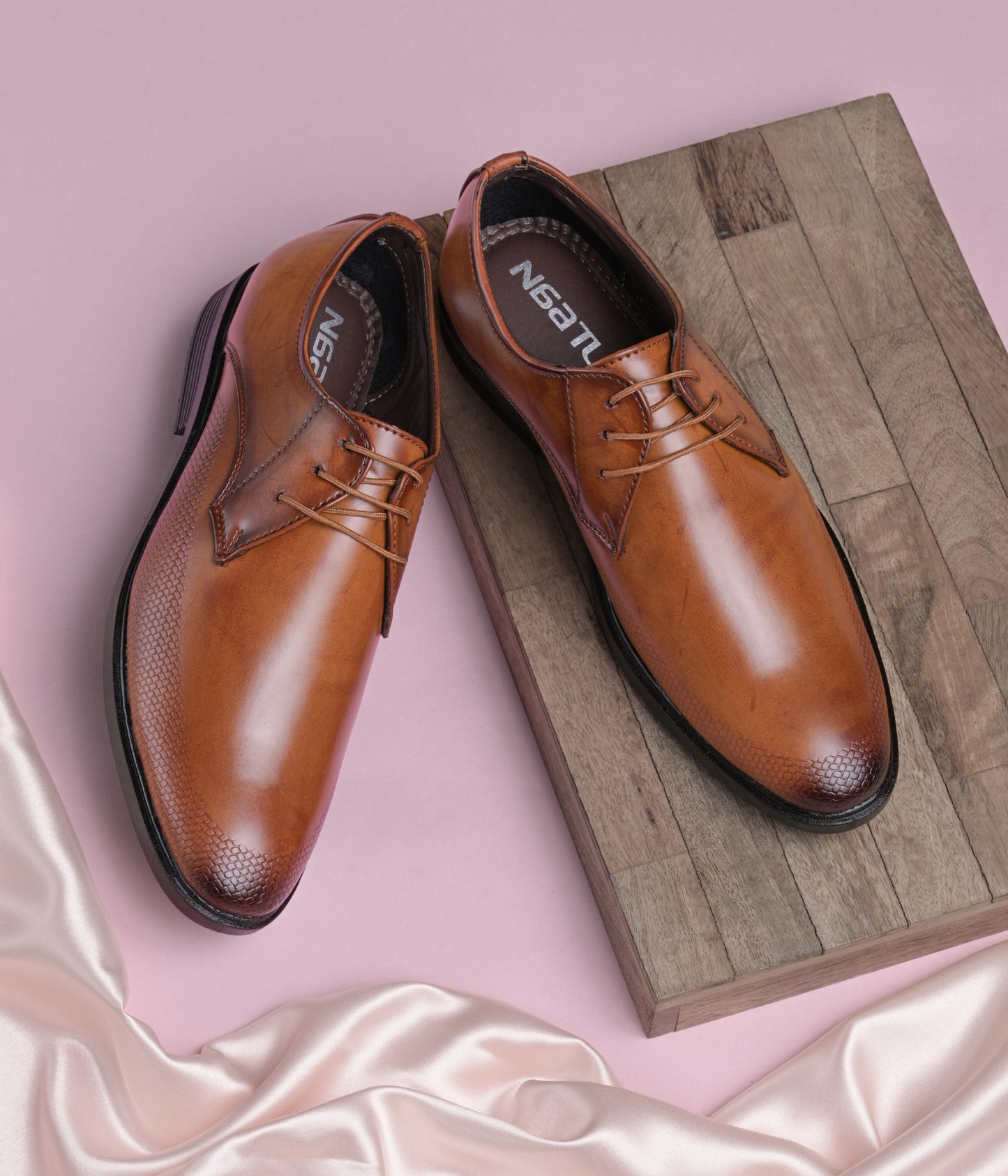 Naatu Men's Formal Lace Up Shoes for Office Meetings Daily Comfort Fashion Stylish Shoes for Men