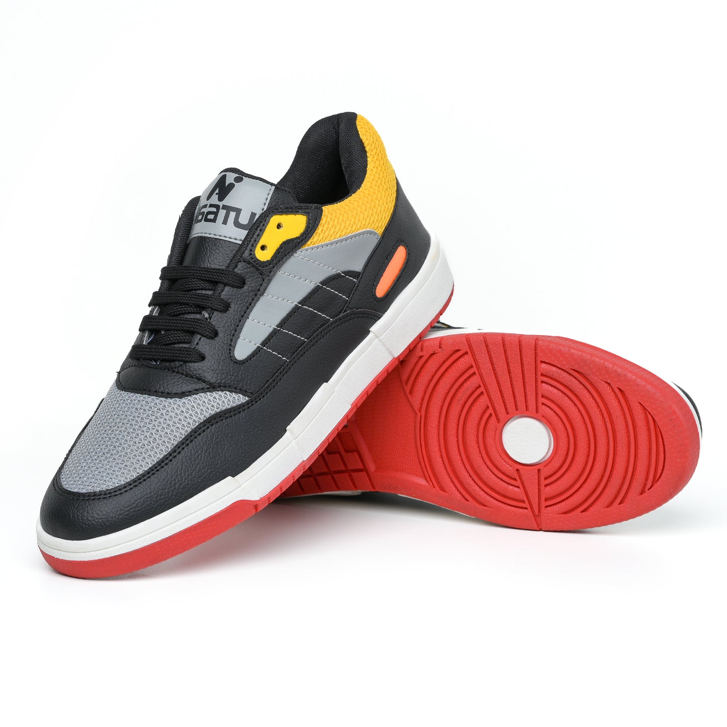 Naatu Black Weekend Sneakers