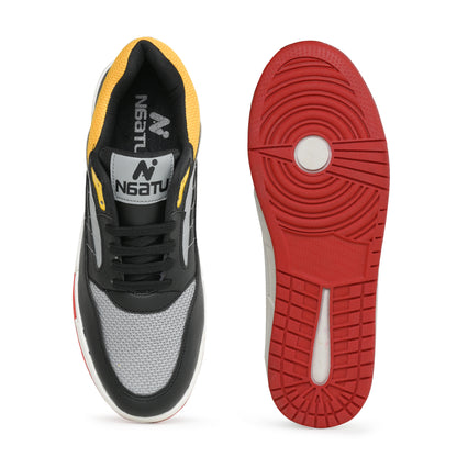 Naatu Black Weekend Sneakers