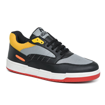 Naatu Black Weekend Sneakers