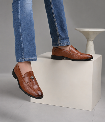 Naatu Slipon Shoes | Stylish Shoes for Men (TAN)