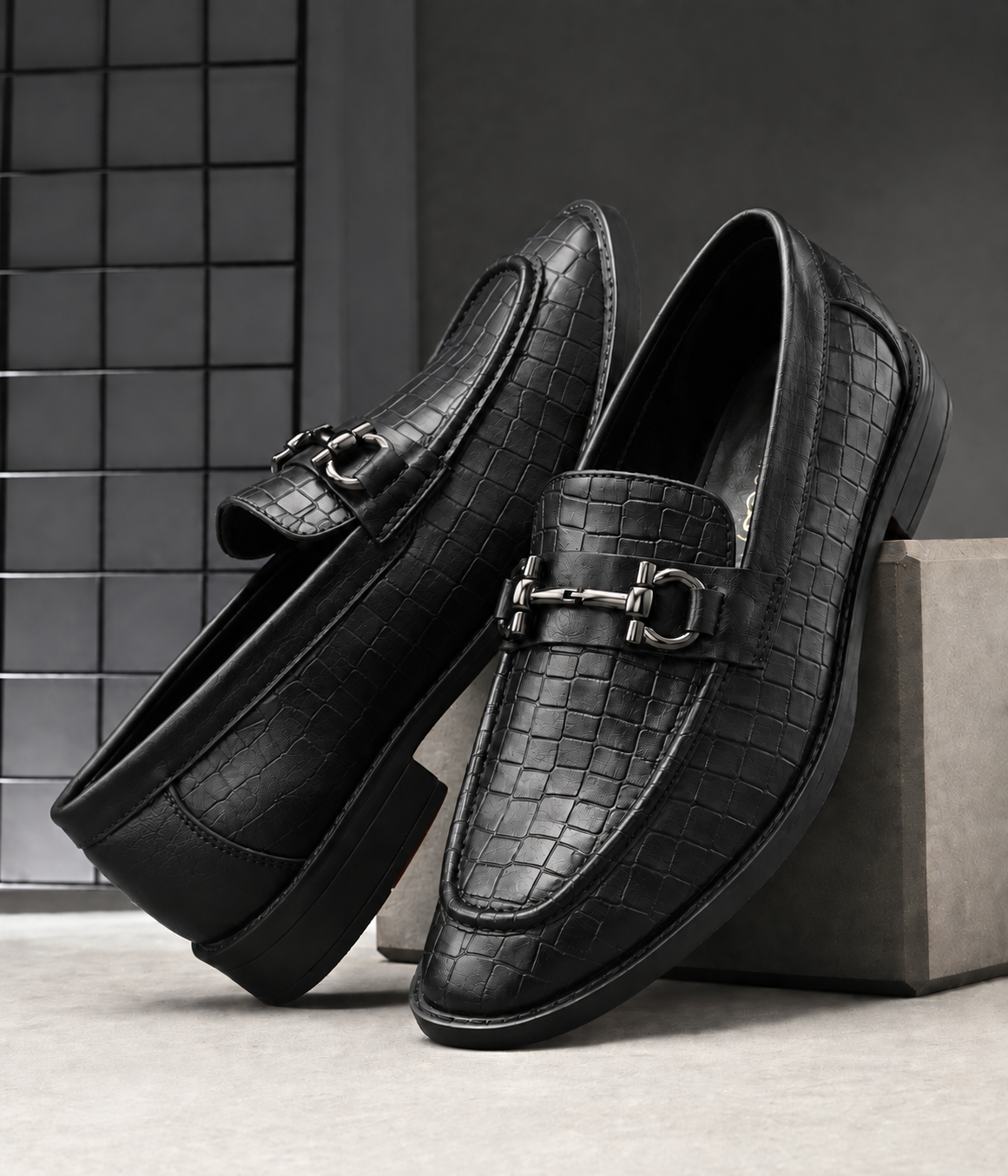 Naatu Slipon Shoes | Stylish Shoes for Men (Black)