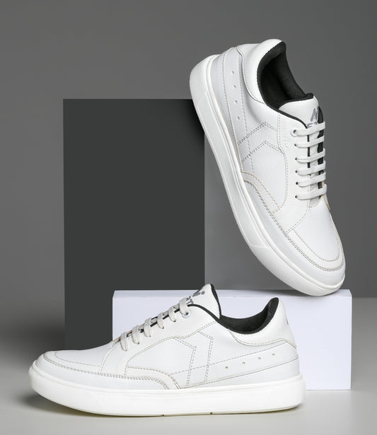 Naatu White Streeter Sneakers