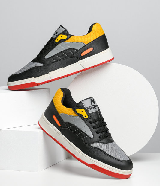 Naatu Black Weekend Sneakers